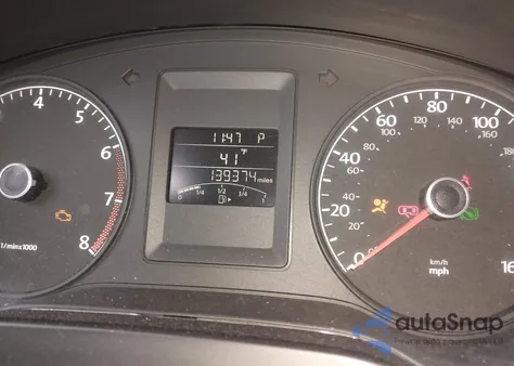 2011 Volkswagen Jetta 2.5L Sel z USA, uszkodzony, nr VIN 3VWLZ7AJ6BM303588